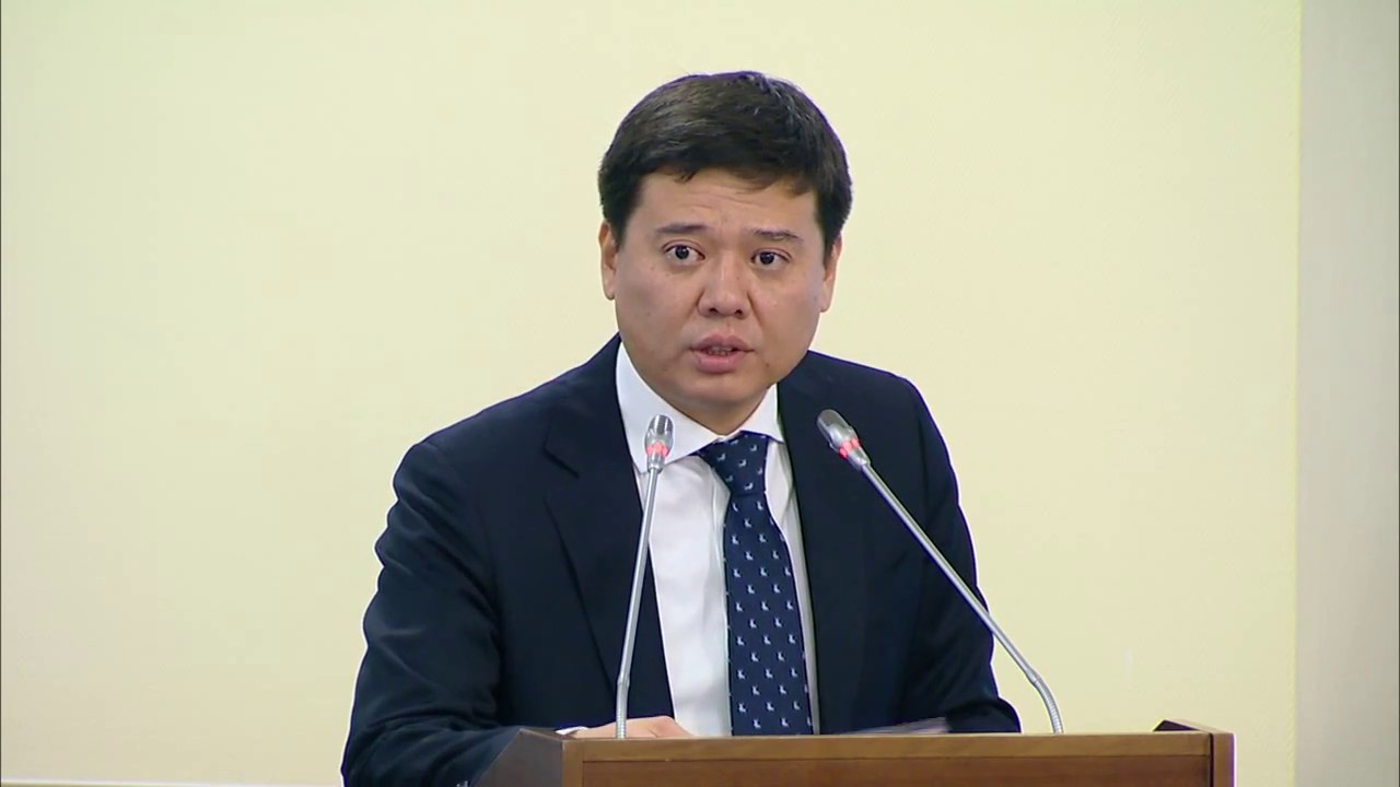 Marat Beketaev konstıtýsııalyq ózgeristerdi tanystyrdy