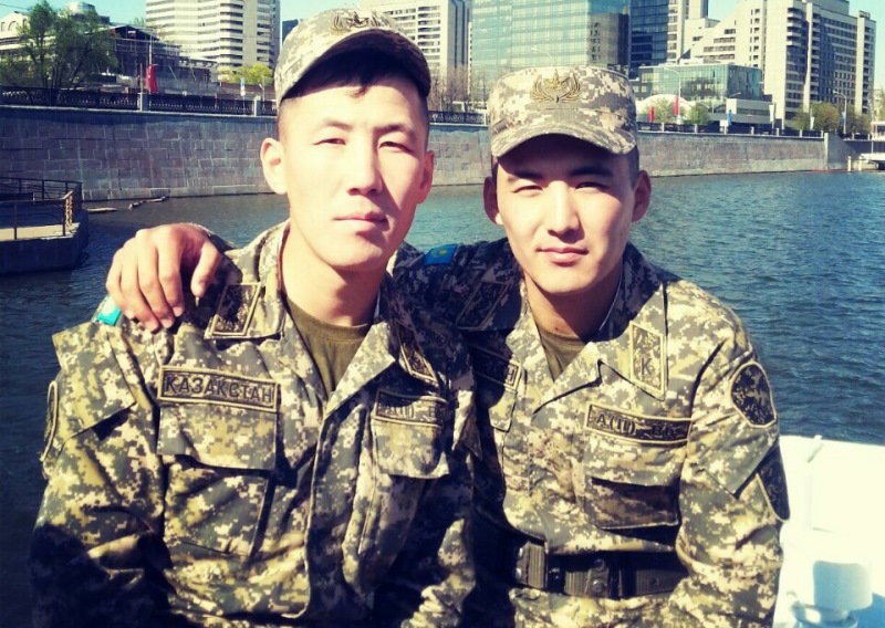 Áskerıler áýleti