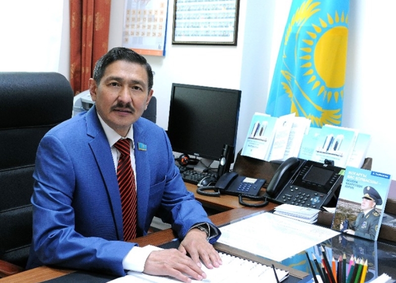 Áskeri  áleýetti eldiń uıqysy tynysh 