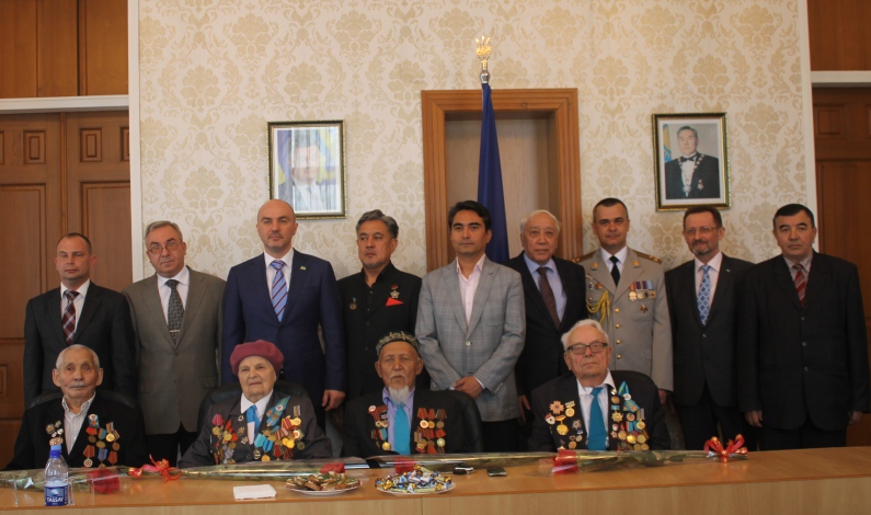 Qazaqstandaǵy Ýkraına elshiligi ardagerlerdi quttyqtady