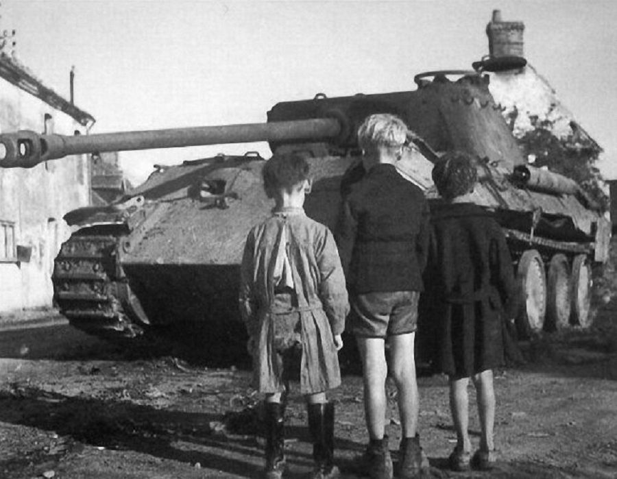 Bizdiń ákelerimiz de – soǵys balalary