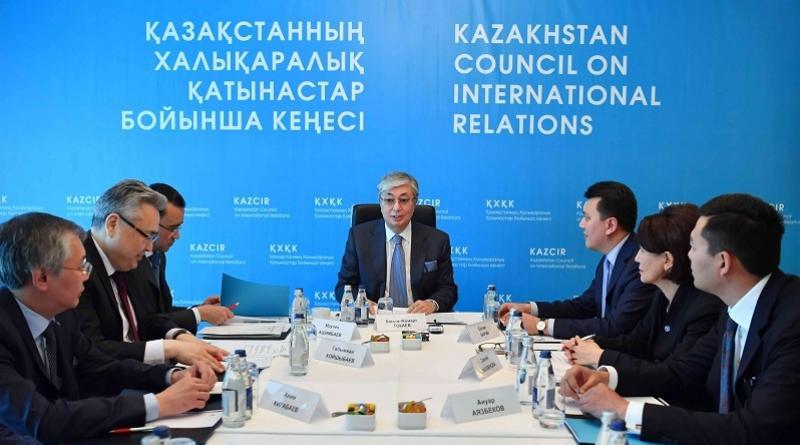 Toqaev halyqaralyq qatynastar keńesiniń qurmetti tóraǵasy bolyp saılandy