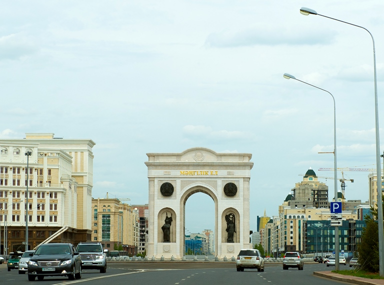 Ulttyń mádenı kodyn jalpyadamzattyq qundylyqtarmen ushtastyratyn qadam