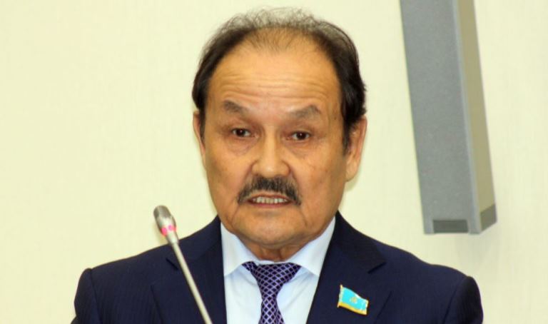 Jańa zań jaıylym jaıyn retteıdi