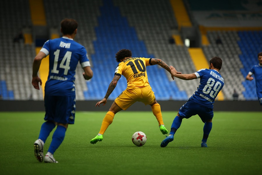 «Qaırattyń» bes mınýtta 3 gol soǵyp jeńýi