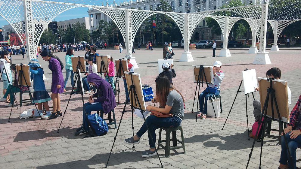 Jas talanttar jarqyly