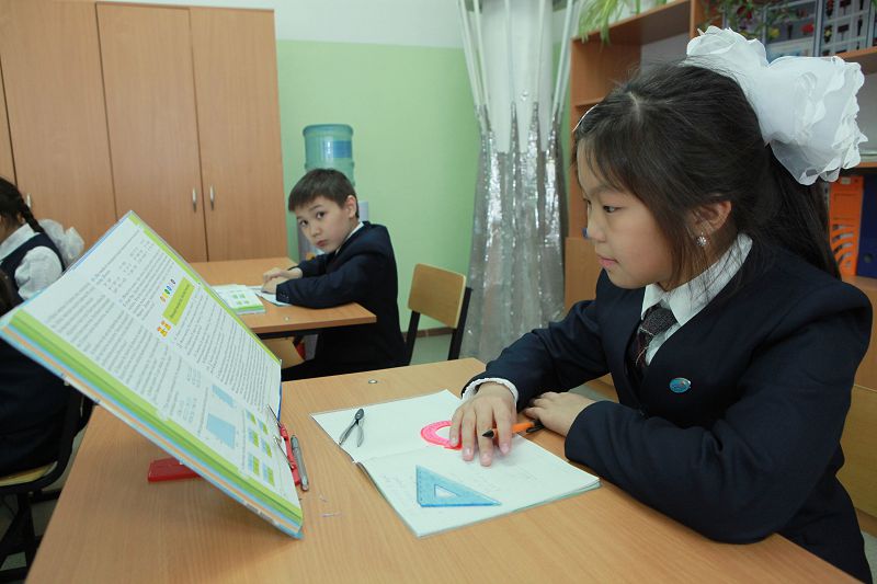 Bilim negizin qaıtsek durys qalaımyz?