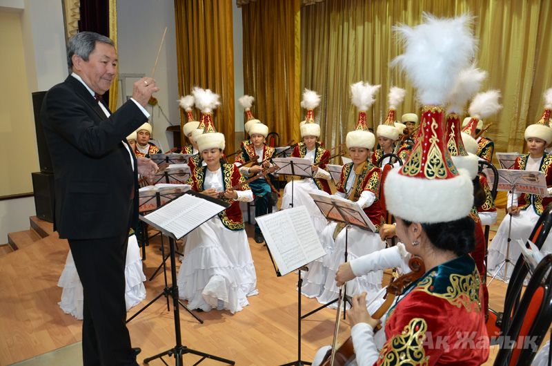 Munaıly aımaqtyń mádenıetinde betburys bar