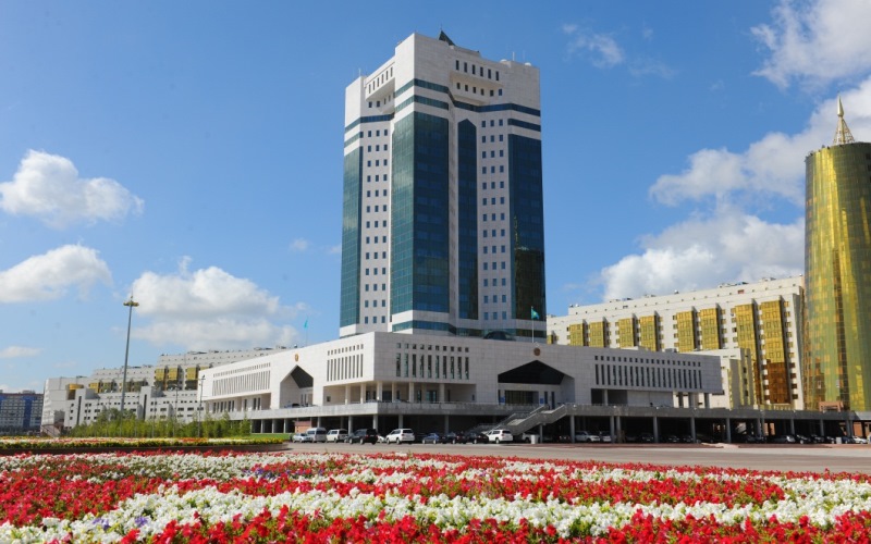 El damýyna –  eseli úles 