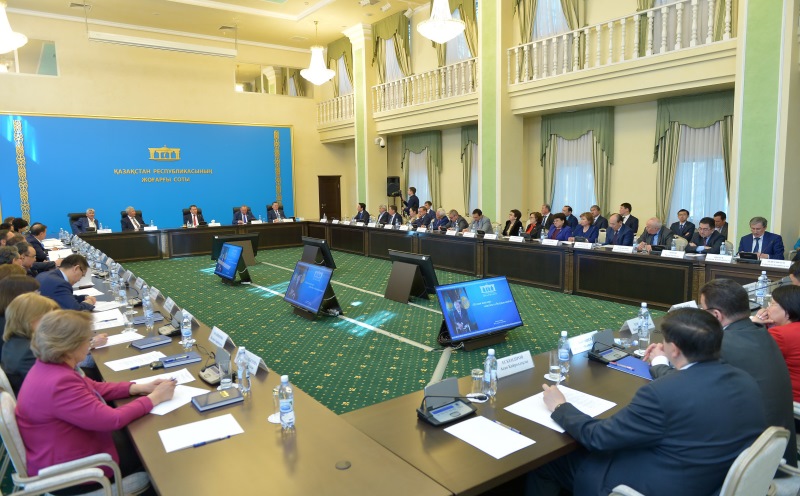 Baǵdarlamalyq maqala – barlyq salaǵa ortaq qundylyq