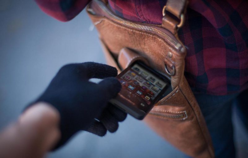 Qaltafondy qalaı urlaıdy?