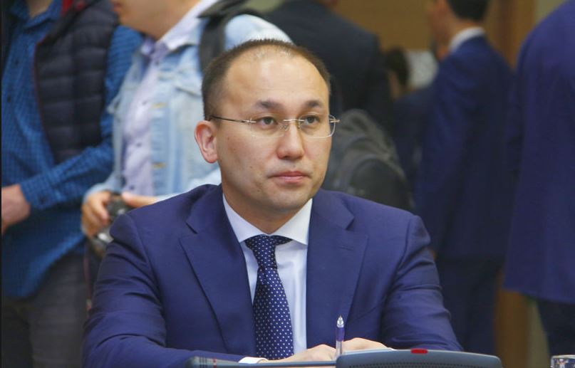 Búginde 1 mln 200 myń otbasy Otaý TV kóredi – Abaev  