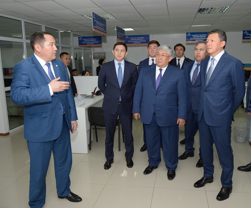 Tımýr Qulybaev pen Qyrymbek Kósherbaev Qyzylorda oblysyndaǵy kásipkerlik máselesin talqylady