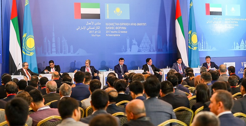 Astanada Qazaqstan-Birikken Arab Ámirlikteri bıznes forýmy ótip jatyr