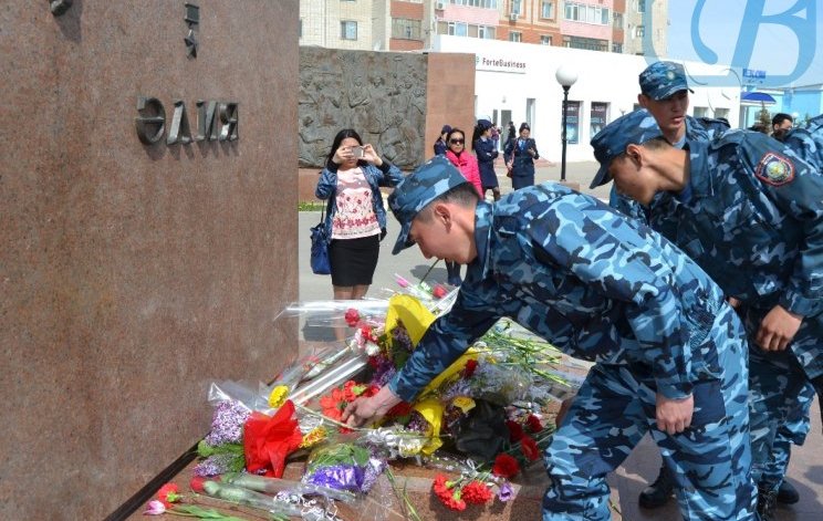Aqtóbede «Eskertkishter – eldiktiń belgisi» atty jańa joba bastaldy