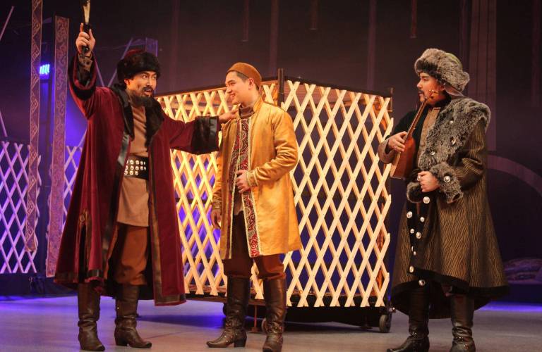 «Tilep Saryqyz» spektakli kórermenge jol tartty