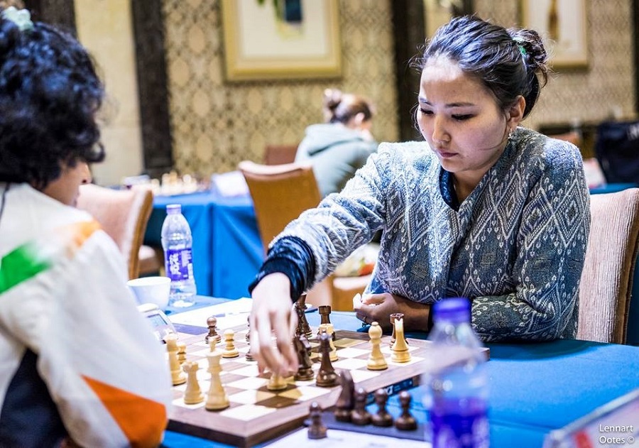 Shahmatshy Gúlishan Nahbaeva Azııanyń kúmis júldegeri atandy