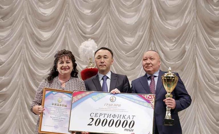 Kórkemónerpazdar festıvaliniń bas júldesin rýdnyılyqtar aldy