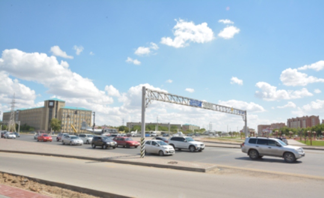 Máslıhat depýtattary kóshe ataýlaryn ózgertý týraly usynysty qoldady