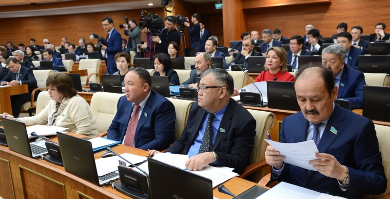 Aýanyń lastanýyna qarsy tıimdi sharalar kerek