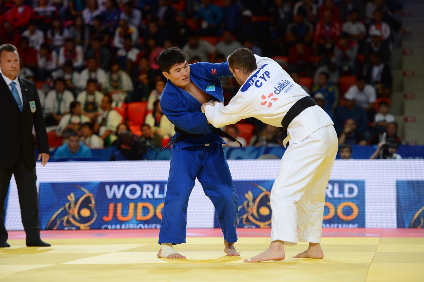 Eldos Jumahanov Azııa chempıonatynyń kúmis júldegeri atandy