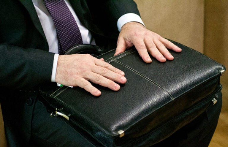 Soltústik Qazaqstanda ákim ákesine zańsyz sýbsıdııa alyp bergen