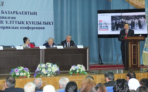 Músilim Bazarbaev murasy jáne ulttyq qundylyqtar