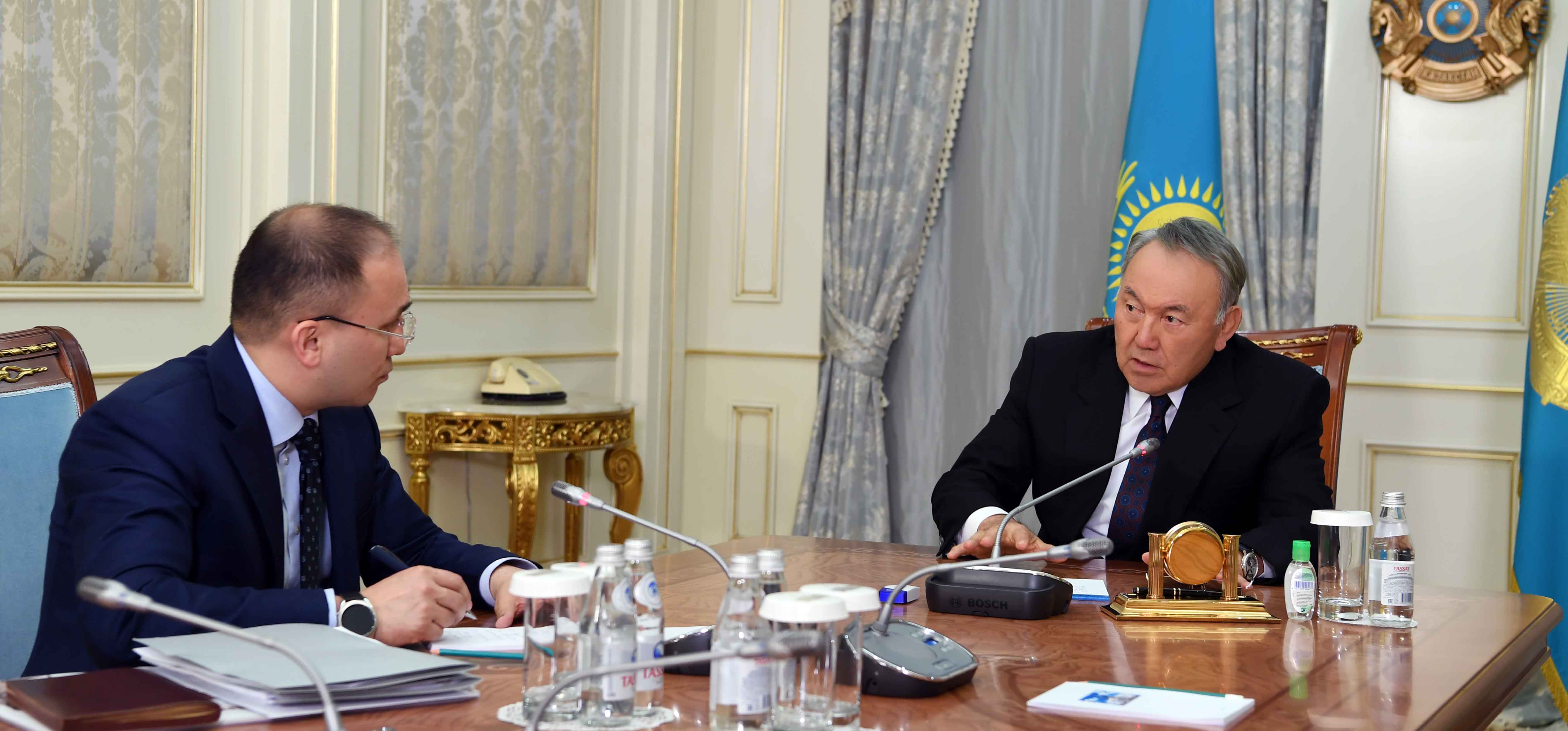 Elbasy Dáýren Abaevty qabyldap, birneshe tapsyrma berdi