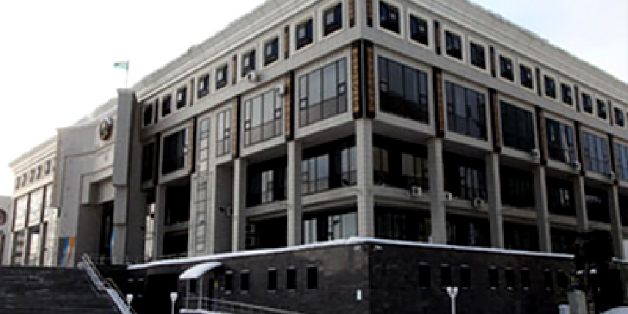 Aqyn Aınur Ábdirásilqyzynyń shyǵarmashylyq keshi ótti