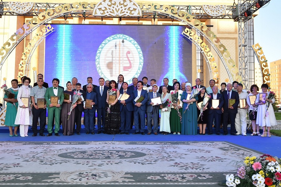 Shymkentte «Mádenı qyzmet – mereıli mindet» atty is-shara ótti