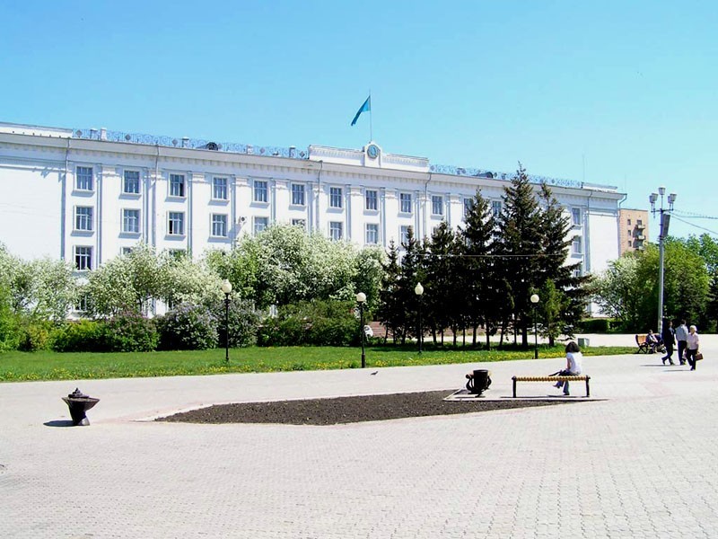 Petropavlda partııa kóshpeli qabyldaý ótkizdi