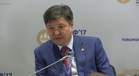 Bas Prokýror Peterbýrg halyqaralyq ekonomıkalyq forýmyna qatysty