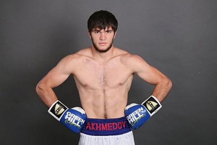 Qazaqstandyq boksshy AQSh-ta tıtýldy jekpe-jek ótkizedi