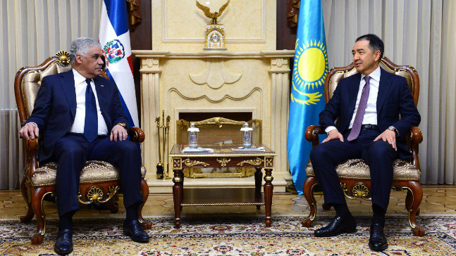 Baqytjan Saǵyntaev Domınıkan Respýblıkasynyń syrtqy ister mınıstrimen kezdesti
