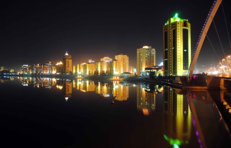 Esildegi túngi serýen maýsymnyń ortasynda ashylady