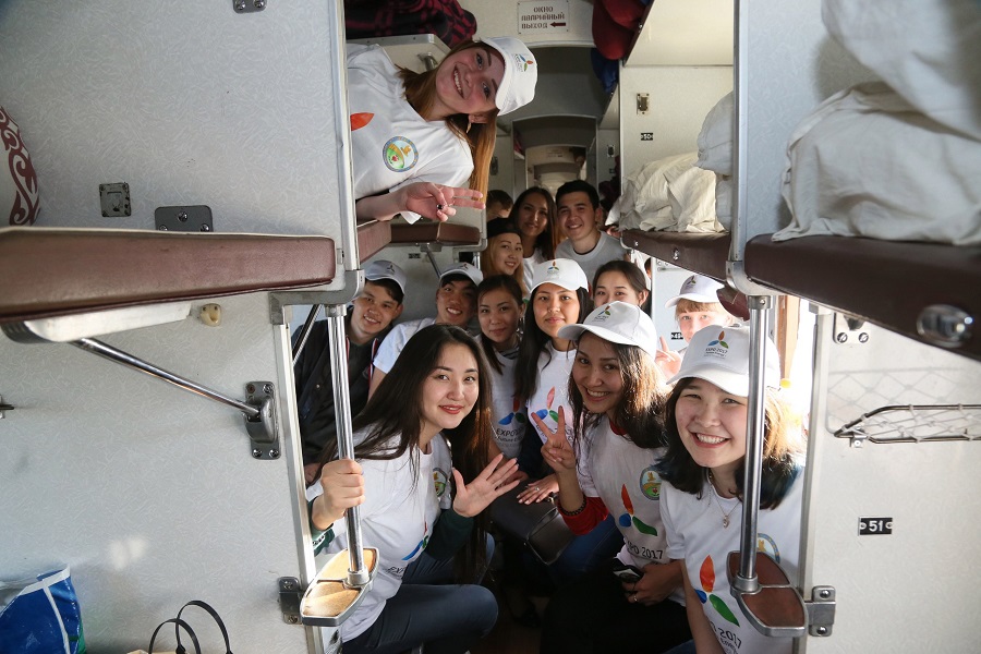 Qostanaıdan 100 volonter EKSPO-2017 kórmesinde qyzmet kórsetedi