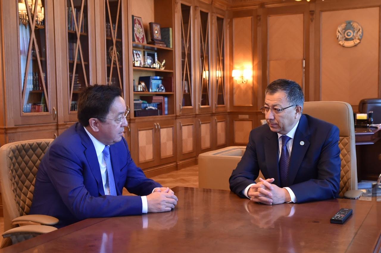 Arab Ámirligi OQO-men saýda-ekonomıkalyq yntymaqtastyqty arttyrmaq