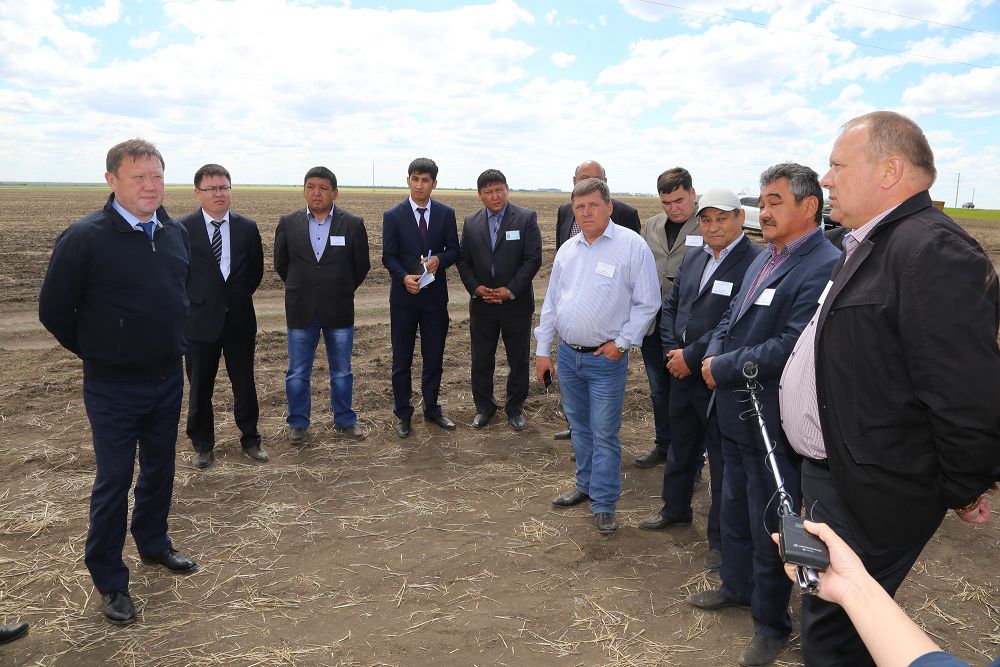 Soltústik óńirde sý qoımasy men bóget salynady