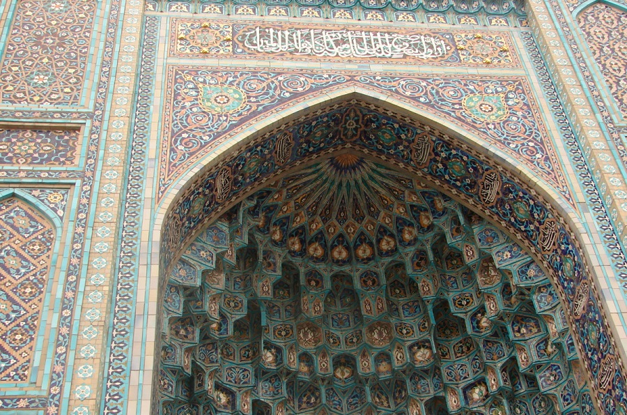 Aqtóbede ımamdar qaıyrymdylyq sharalaryn uıymdastyrdy