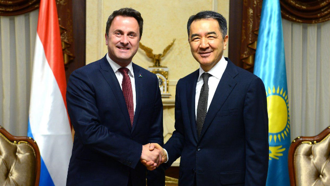 Saǵyntaev Lıýksembýrgtiń Premer-Mınıstrimen aeroǵarysh salasyndaǵy yntymaqtastyqty talqylady