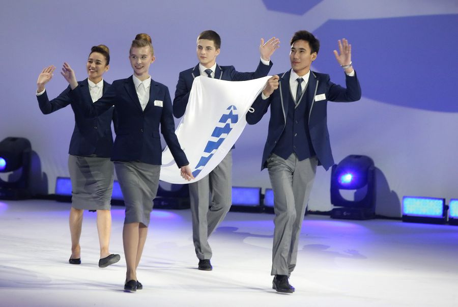 Halyqaralyq kórmeler bıýrosynyń týy kóterildi