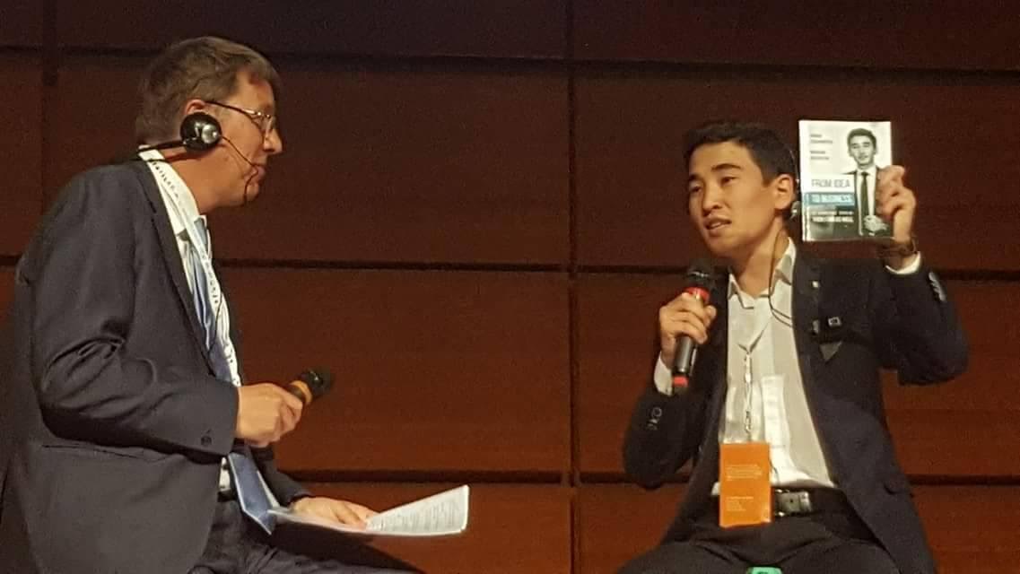 Qazaqtyń jas kásipkeriniń kitaby - Eýropada