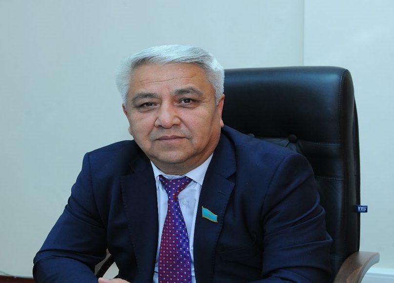 Álemdik básekede atymyz ozady