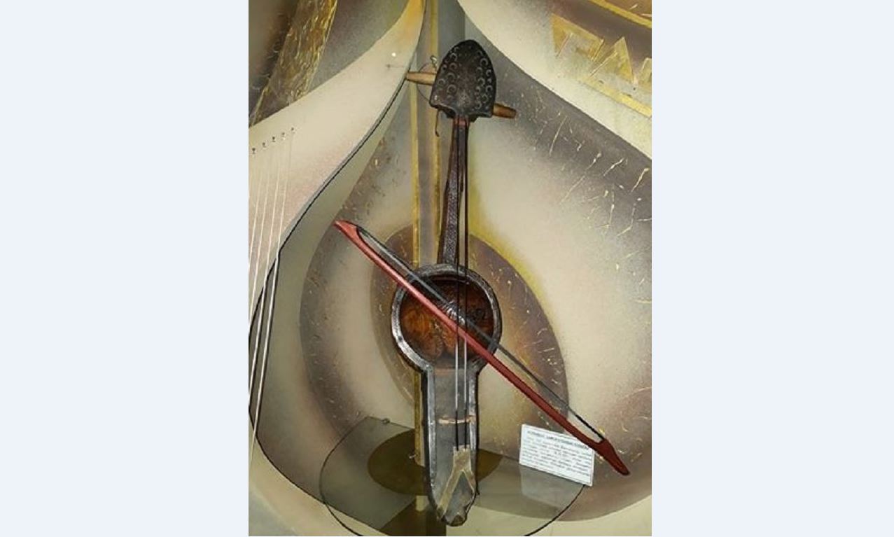 Molyqbaıdyń qobyzy