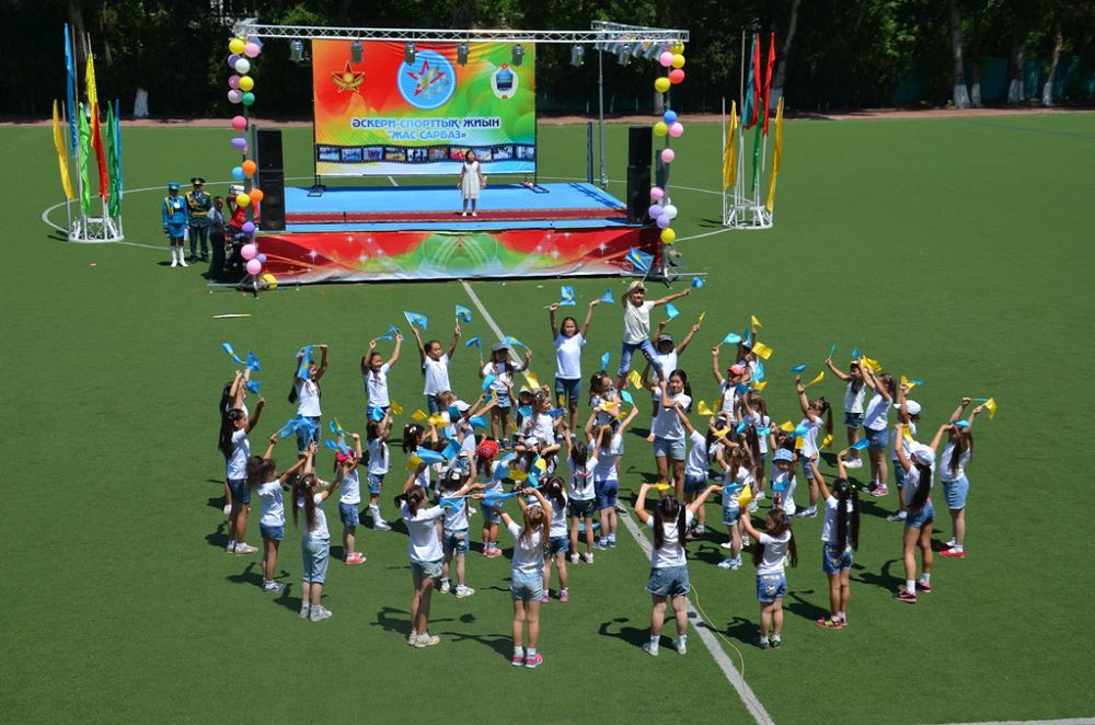 «Jas sarbaz» áskerı-patrıottyq jıyny ótti