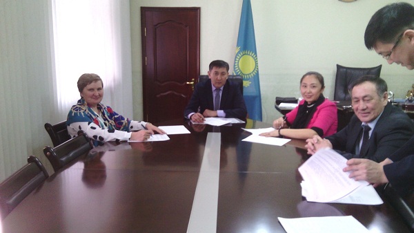 Qandastarǵa qamqorlyq qandaı?