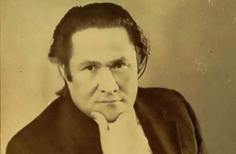 О́leńde bir sóz bolady ózgeshe...