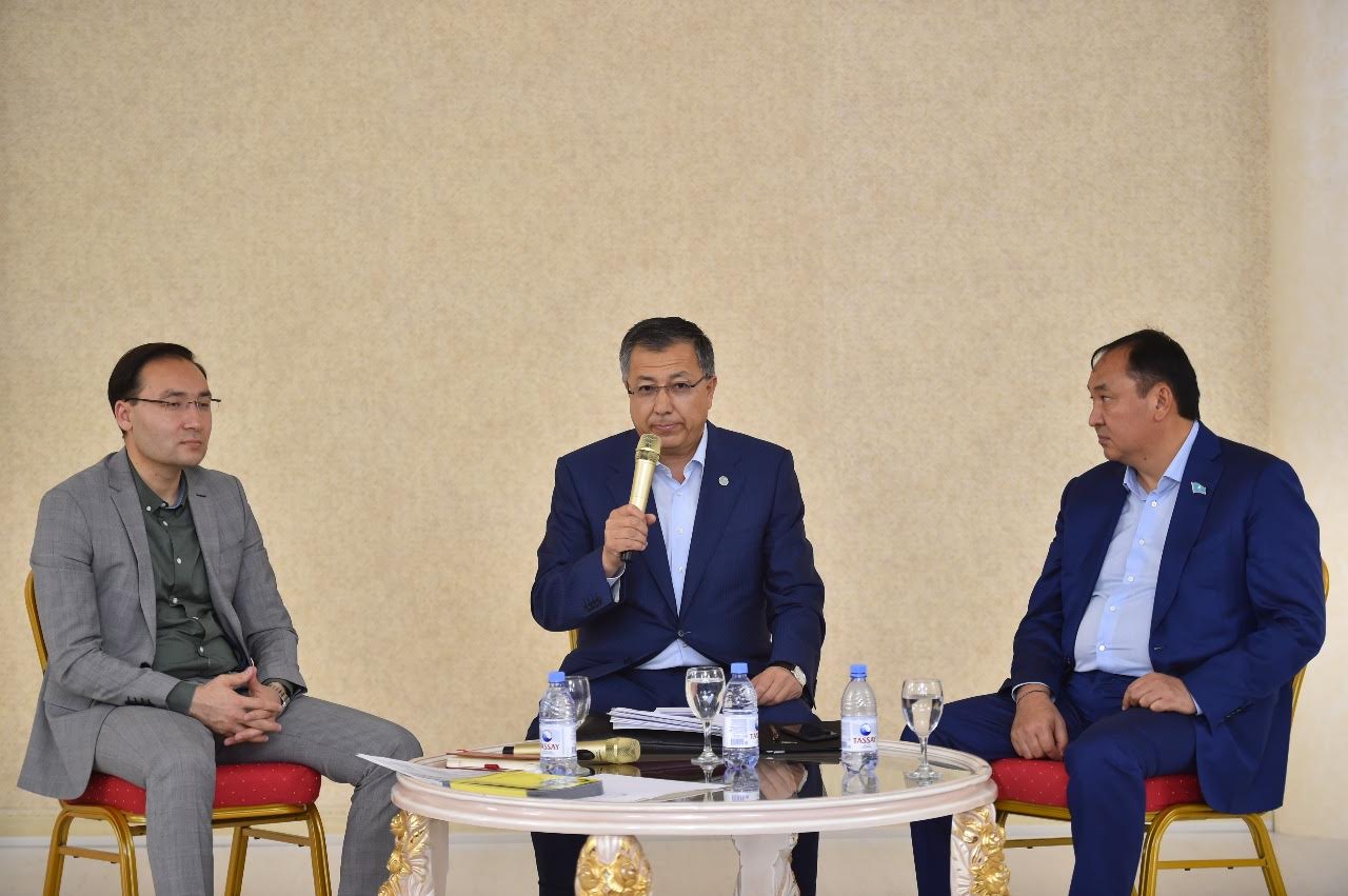 OQO ákimi týǵan jerdi túletýge kásipkerlerdi jumylýǵa shaqyrdy