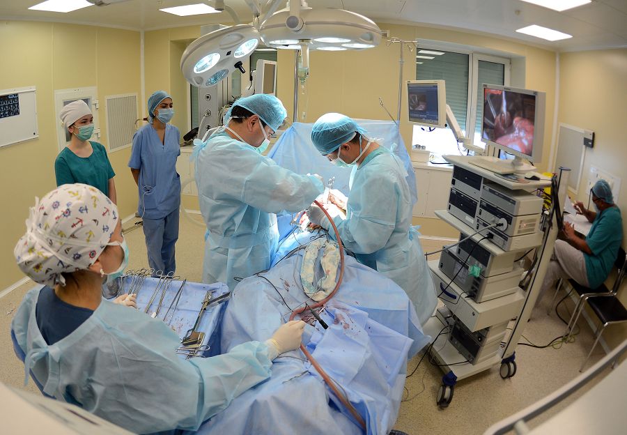 Medısınalyq saqtandyrý: álemdik tájirıbe men derbes tańdaý