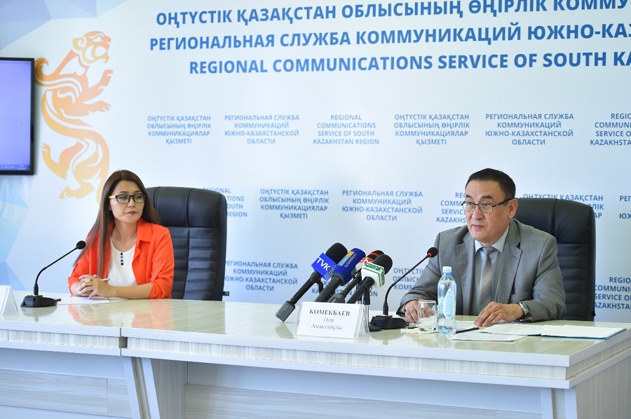 OQO-da 6500-ge jýyq memqyzmetker keshendi  attestattaýdan ótti